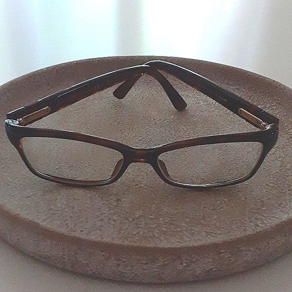 Gucci Havana Brown Tortoise Cat Eye Eyeglass Frames, Case and Gift Bag - Picture 10 of 13